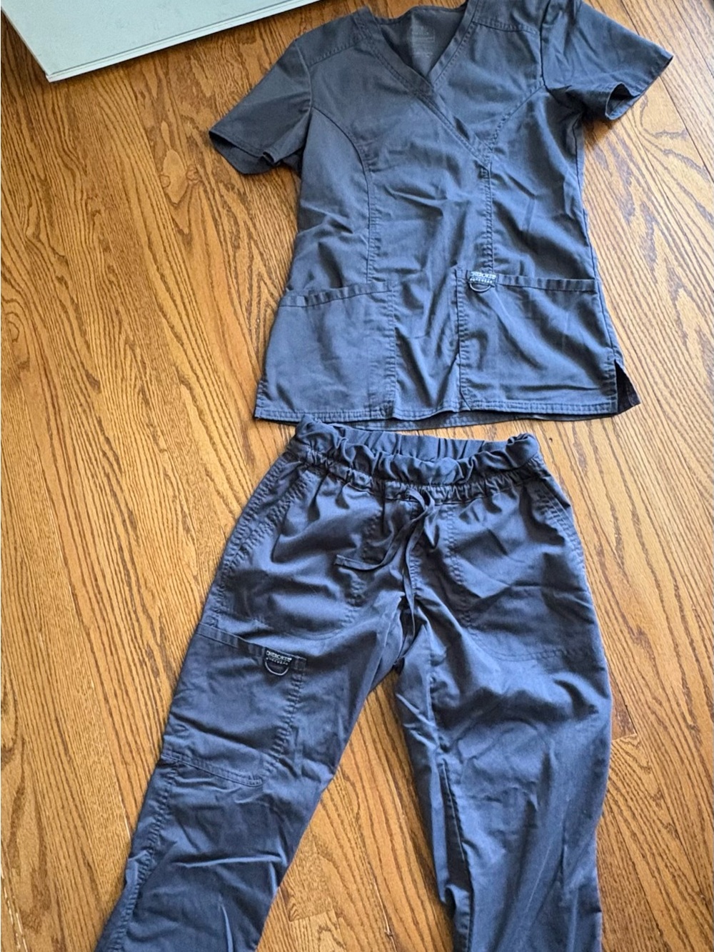 Cherokee workware scrubs